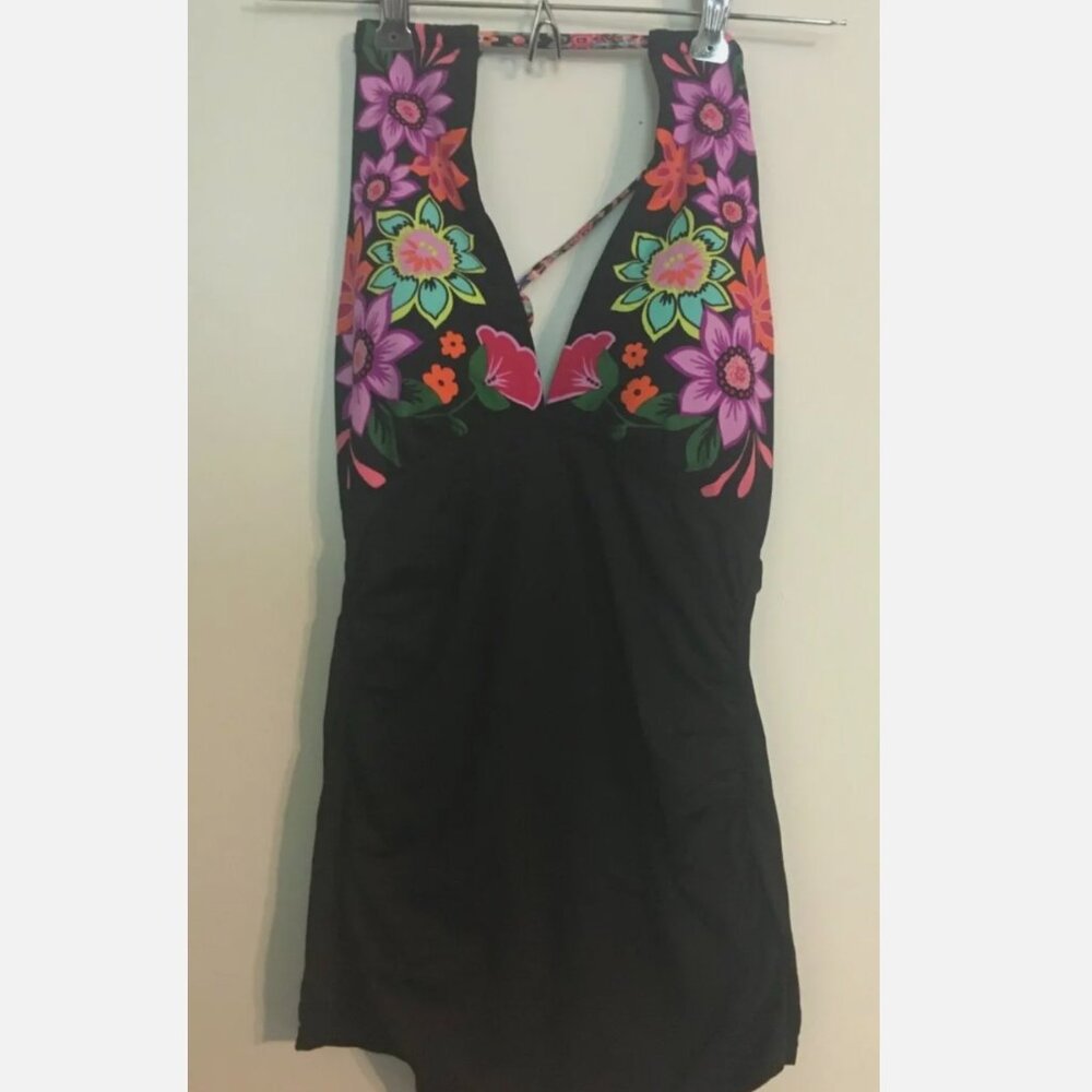 Black Tank Swimsuit Top with Embroidery Size Small